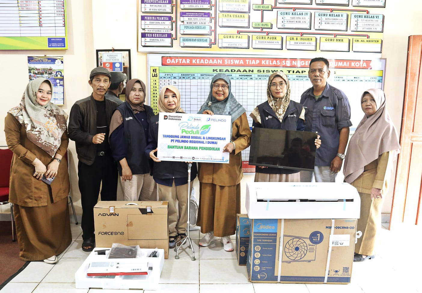 Pelindo Regional 1 Dumai Bantu SD Negeri 11